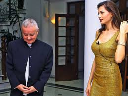 Crina, o tanara care sustine ca lucra ca escorta impreuna cu monica columbeanu, face declaratii. Irinel Columbeanu È™i Monica Gabor Au DivorÈ›at In 2011 Wowbiz