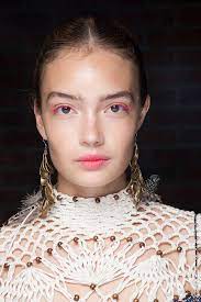 Pin By The Fashion Spot On Beauty Spring Makeup Trends Spring Beauty Trends Makeup Trends