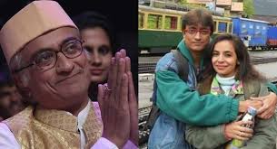 Watch real family photos of some famous team members of taarak mehta ka ooltah chashmah. Taarak Mehta Ka Ooltah Chashma S Bapuji Turns 47 His Real Life Photos Go Viral On The Internet Tv News India Tv