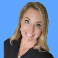 Karissa Dobson's Instagram, Twitter & Facebook