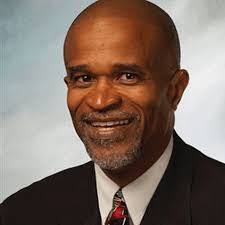 Reginald Amos's Instagram, Twitter & Facebook