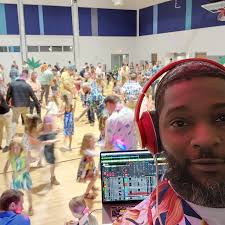 Terry Lamarr Currie (@4rollersradio) · Phoenix, AZ