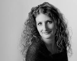 The World Needs Hope : Mcclellan, Sara, Kubal, Stephanie, Butler, David,  Hutchins, S. M.: Amazon.in: Books