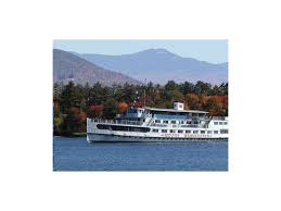 Wish we had known in advance that you could depart for a short visit in wolfboro (hope i have the name of the town correct) and get back on about 1 hour and 45 minutes. Visit Nh Mount Washington Cruises