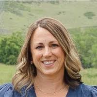 Alyssa Lobato's Instagram, Twitter & Facebook