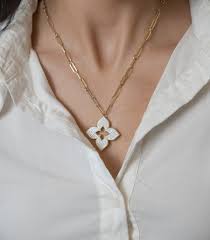 Roberto Coin Necklace in Action