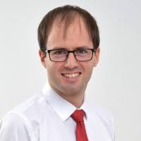Versenyeken is bátran lehetne indulni. 200 Perfiles De Bajusz Linkedin