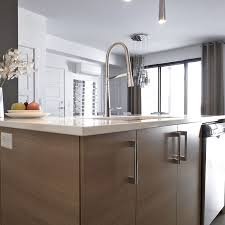 Cuisines Beauregard Ilot En Melamine Avec Comptoir De Quartz Pour Cuisine Style Contemporain Kitchen Sweet Home Home Decor