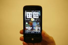 HTC Droid Eris hands-on photos - CNET