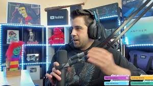 Raúl álvarez genes, mejor conocido como auronplay, nació el 5. Auronplay Turns 15 On Youtube