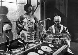 58 George Hester Photos & High Res Pictures