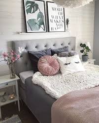 Zagruzhaj Svoi Risunki Ili Foto I Zarabatyvaj Zhmi Na Kartinku I Smotri In 2020 Home Decor Bedroom Bedroom Decor Bedroom Design