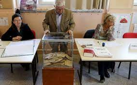 Assesseurs et délégués de liste contribuent au bon déroulement et à la sincérité du scrutin. Europeennes Une Penurie D Assesseurs Pour Cause De Fete Des Meres Le Parisien