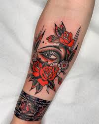 Ecriture tatouage avant bras femme is important information accompanied by photo and hd pictures sourced from all websites in the world. Idees De Tatouage Fleur Pour Femme 100 Photos Tatouez