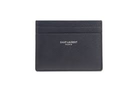 Men's genuine leather bill fold money clip with center card holder. The Best Card Holders To Solve Your Bulky Wallet Problems For Good Gq
