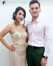 Dinda kirana dan joshua otoy sudah lama pacaran. Dinda Kirana Bikin Heboh Posting Foto Bareng Rizky Nazar Showbiz Liputan6 Com