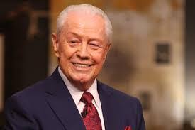 Lacy Sousa's Instagram, Twitter & Facebook