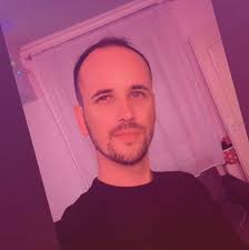 Anyone do both graphic design and gaming? What monitors are you guys using?  I can't decide.