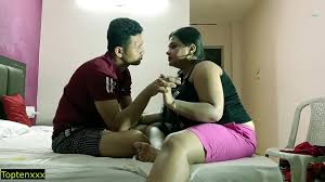 Indian Bengali Girlfriend Hot Romantic Sex with 18yrs lover! Desi XXX -  XNXX.COM