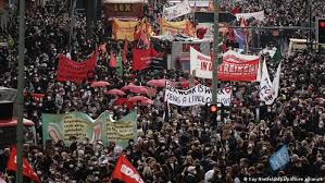 We would like to show you a description here but the site won't allow us. May Day Rallies Police Protesters Clash In Berlin Paris News Dw 01 05 2021