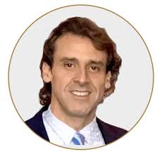 Dr. MARCELO CORRÊA MANSO