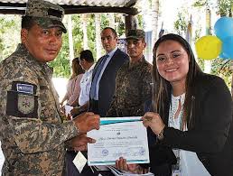Capacitan a militares sobre DDHH