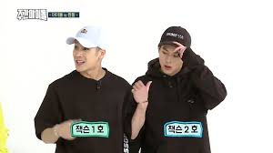 The epitome of deep voices, bigbang's t.o.p . Watch Got7 S Jackson Is Shocked By Jooheon S Hilarious Imitation Of Him On Weekly Idol Soompi