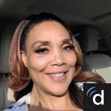 Lisa Welch's Instagram, Twitter & Facebook