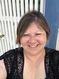 Stacy Madsen's Instagram, Twitter & Facebook