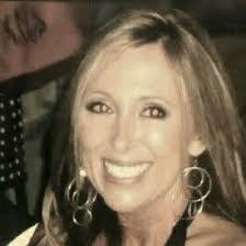 Amanda Shope's Instagram, Twitter & Facebook