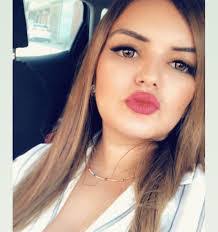 Sara Rim's Instagram, Twitter & Facebook