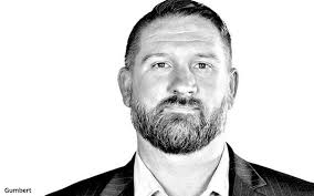 Everyone's Talking, But Who's Listening? Rethinking Attention in Modern  Marketing 04/29/2025