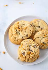 Chocolate chip pretzel cookies are a delicious one bowl cookie recipe that is made both salty and sweet with the addition of salty pretzels and sweet be careful not to overbake these cookies. Soft Butterscotch Chocolate Chip Cookies With Pretzels