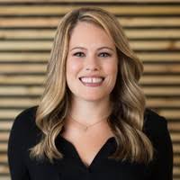 Erin Pettus's Instagram, Twitter & Facebook