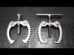 Como Fazer Saca Volante Saca Polia E Rolamentos Ferramenta Universal De Coroa De Moto The Spocket Youtube Metal Working Tools Diy Tools Homemade Tools