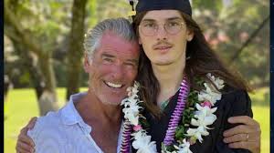 Pierce brosnan net worth $80 million pierce brendan brosnan was born on may 16, 1953 in the republic of ireland. Pierce Brosnan Family Wife Kids Siblings Parents Youtube