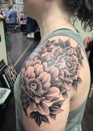 Artist sandi calistro and william thiemann are the experts that offer exquisite works of art. 14 Best Female Tattoo Artists In Denver Female Tattooers