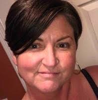 Suzanne Scholl's Instagram, Twitter & Facebook