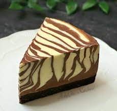 Cu zmeura si mascarpone, crumble rece, eton mess. Tort Fara Coacere Marmorat Cu Biscuiti Si Cacao Adygio