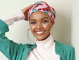 Penyanyi, aktris, sekaligus traveler ini juga menunjukkan bakatnya dalam dunia modelling. Hijab Wearing Model Halima Aden Says She Is Quitting Fashion Shows After Being Forced To Compromise Her Religious Beliefs