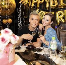 Bùi tiến dũng bây giờ ra sân cứ như chim sợ đậu cành cong. Thá»§ Mon Bui Tiáº¿n DÅ©ng Cong Khai Báº¡n Gai Tay Vao Ngay Ä'áº·c Biá»‡t Tin Tá»©c Má»›i Nháº¥t 24h Ä'á»c Bao Lao Ä'á»™ng Online Laodong Vn