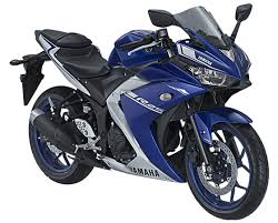 2017 Yamaha Yzf R25 With New Yamaha Blue Scheme Colour Yamaha R25 Yamaha Yzf Yamaha