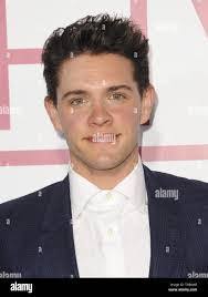 Kasey Amos's Instagram, Twitter & Facebook