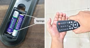 Senang citer takde bateri kereta anda tak boleh nak start. Bukan Hanya Pada Remote Televisyen Ini Sebab Bateri Berfungsi Semula Selepas Diketuk Remaja