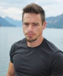 AHHHHH! Overton Get OUT 🫣🚿🛁