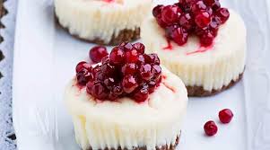 You can freeze cheesecake to keep it going a little longer. How Long Does Cheesecake Last Does Cheesecake Go Bad