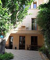 180m Haus Zur Miete Mit 3 Sz 2 Badern Und Gastewohnung Reihenhaus Mit Gasteapartment In Palma Pueblo Espanol Haus Mieten Haus Reihenhaus