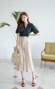 Pin Oleh Sloan Di Korean Fashion Gaya Model Pakaian Gaya Berpakaian Model Pakaian Wanita
