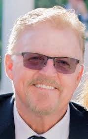 Scott Mcbryde's Instagram, Twitter & Facebook