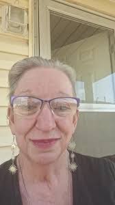 An honest review of the Butterfinger caramel bar, and I'm going to try the  Hostess Honey Bun donettes.